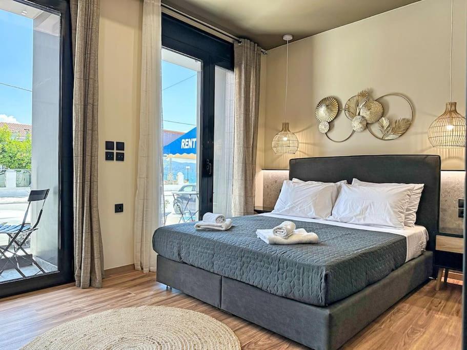Oasis Luxury Apartments Eretria  Exterior photo