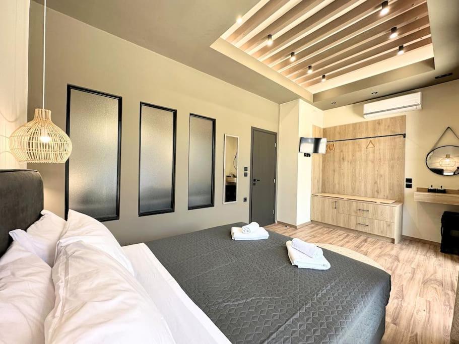 Oasis Luxury Apartments Eretria  Exterior photo